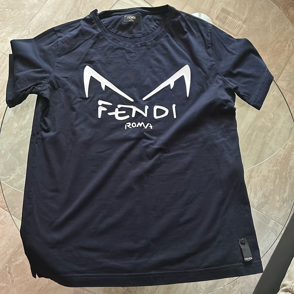 FENDI tshirt